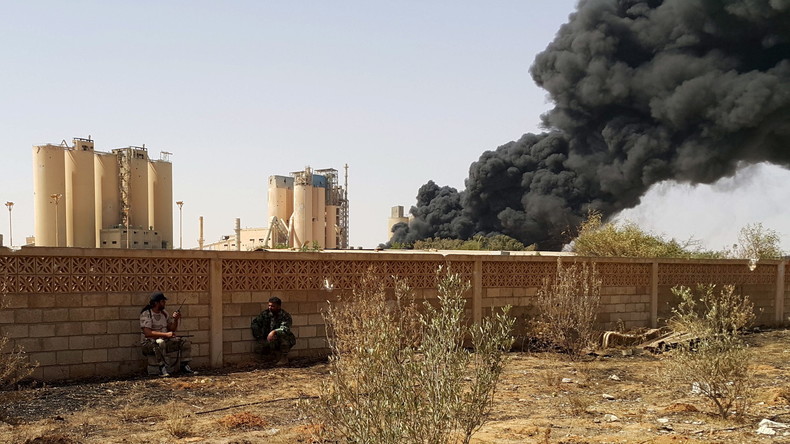 Trois militaires français tués à Benghazi : la France confirme sa présence en Libye