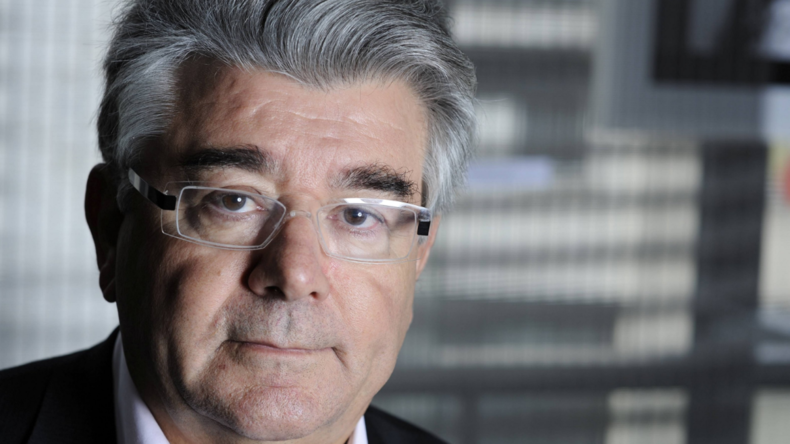 Un ancien maire communiste veut éradiquer la «gangrène islamiste» et s'adresse à Hollande