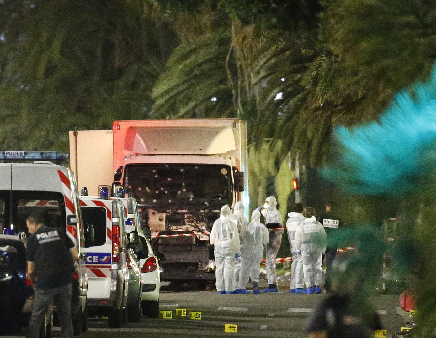 Ce que l’on sait sur l’attaque au camion, le pire drame qu'ait jamais connu Nice