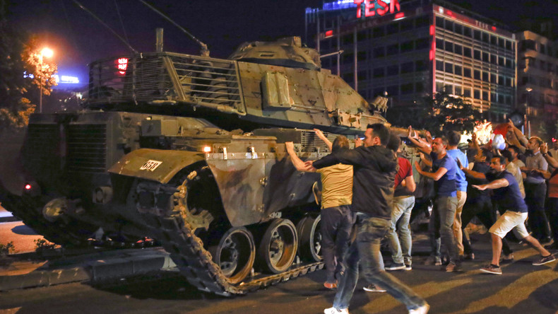 Turquie : 10 citoyens étrangers soupçonnés d'être liés au coup d'Etat ont été arrêtés