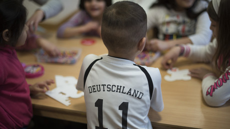 Des enfants réfugiés dans un centre en Allemagne 