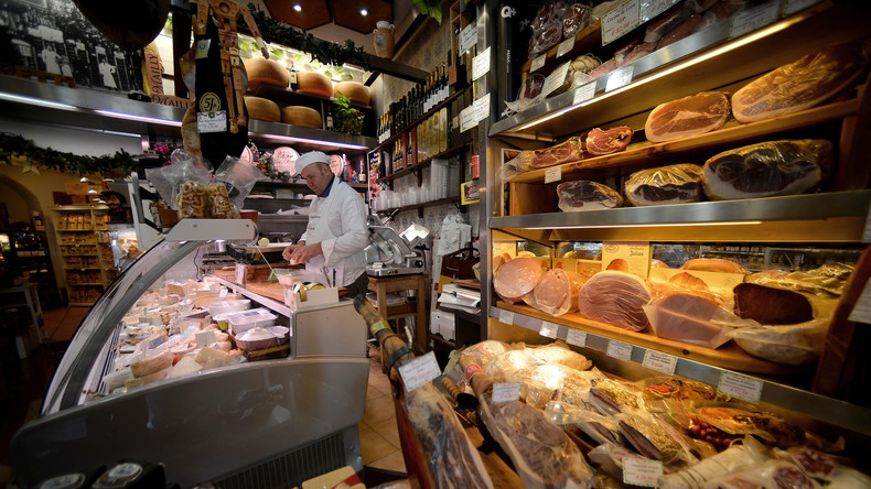 Pour le chancelier autrichien, Amazon et Starbucks paient moins d'impôt qu'un étal de charcuterie