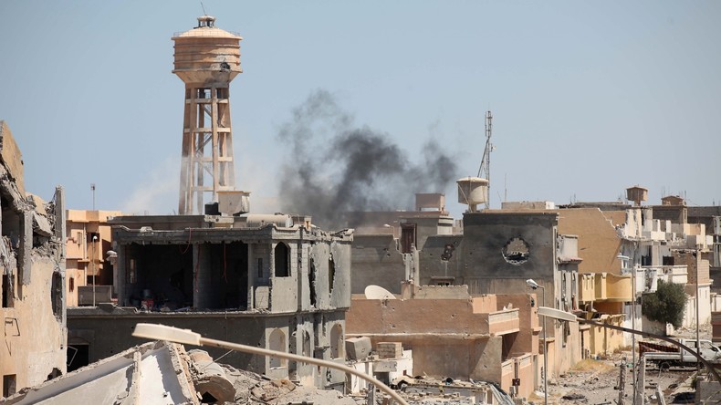 «Il a couru vers l'ambulance, elle a explosé» : RT révèle la perfidie de Daesh en Libye (EXCLUSIF)
