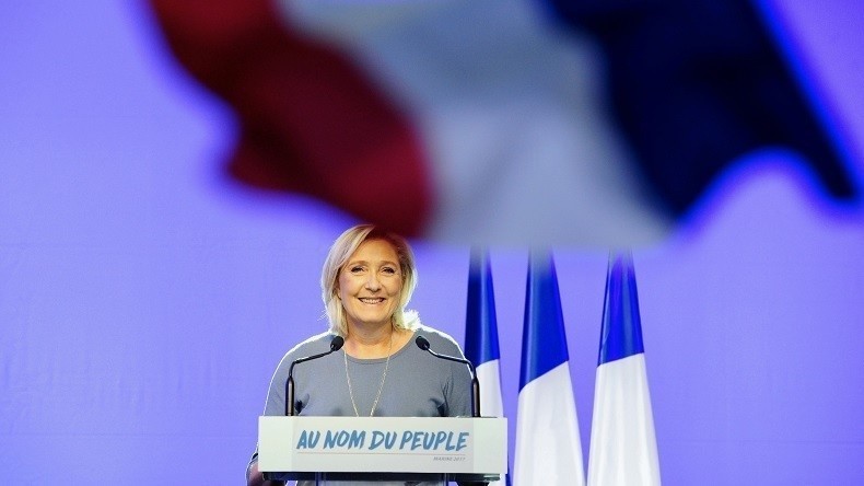 Marine Le Pen se rapproche de l'Elysée ... enfin, presque