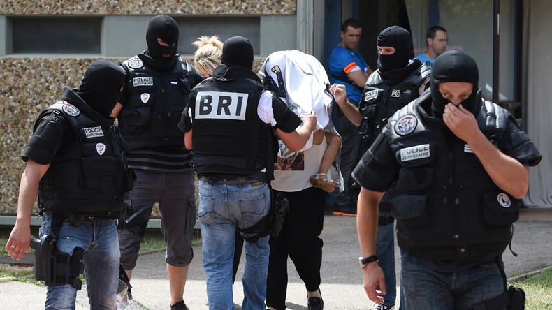 18% des 15 000 islamistes surveillés par les autorités françaises sont mineurs