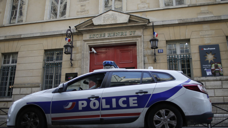 Zones sensibles : les voitures de police seront dotées de dispositifs anti-caillassage