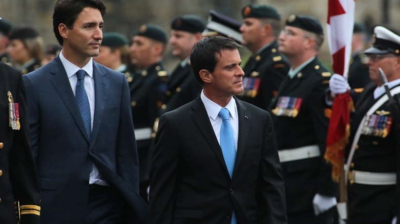 CETA : entre véto wallon et contestation en France, une tâche difficile pour Manuel Valls