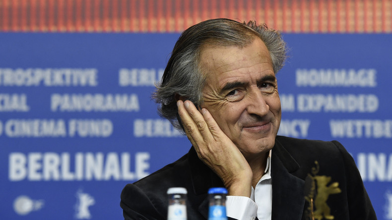 A Mossoul, Bernard-Henri Lévy aurait refusé d'abriter un journaliste dans son véhicule blindé