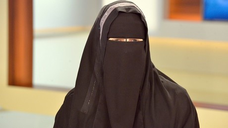 Les Pays-Bas s'apprêtent-ils eux aussi à interdire le niqab et la burqa ?