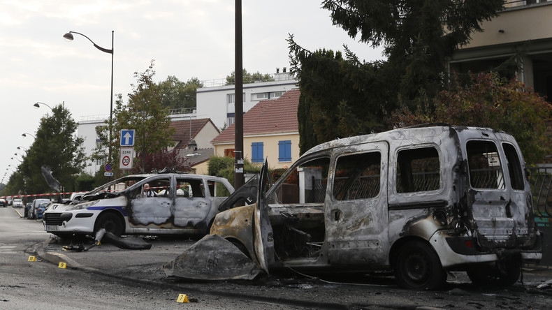 Attaque de policiers à Viry-Châtillon : première mise en examen, un mineur écroué