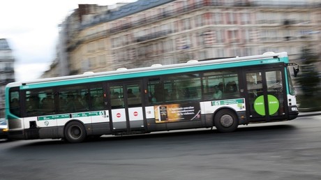 Par mesure de précaution, les bus de la RATP préfèrent éviter certaines zones de Seine-Saint-Denis pour le réveillon de nouvel an