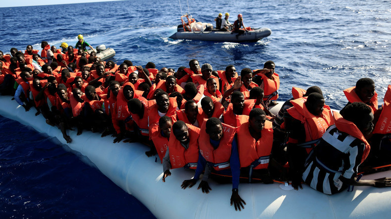 Pour Kader Arif, la France et l'UE ont manqué de générosité et de solidarité vis à vis des migrants