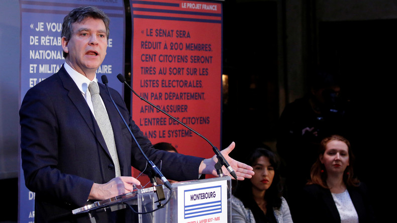 Primaire : Montebourg l'emporterait face à Valls au second tour
