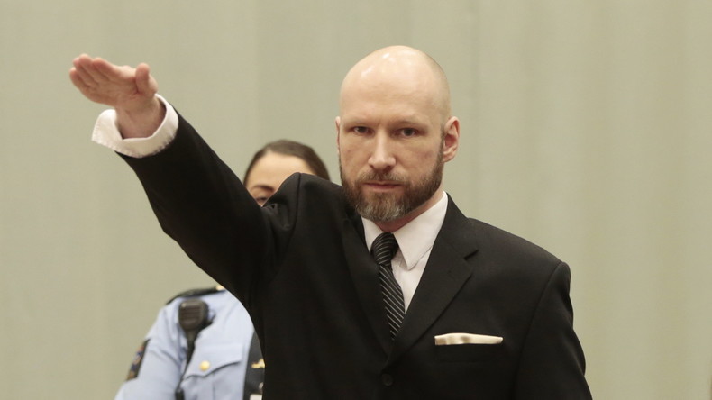 Breivik fait un salut nazi au premier jour du procès sur ses conditions de détention