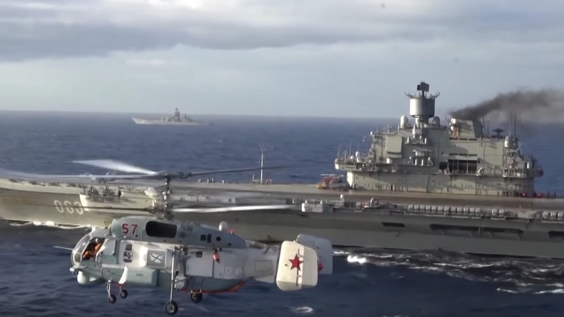 Le général libyen Khalifa Haftar s'est rendu sur le porte-avions russe Amiral Kouznetsov