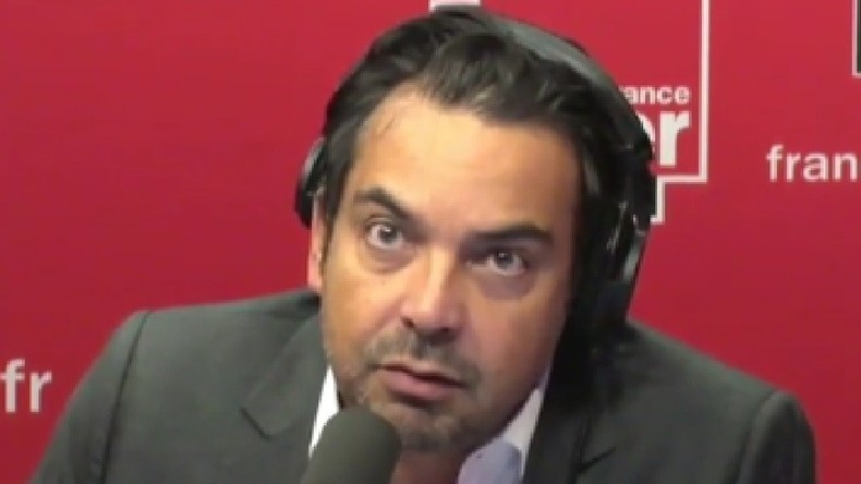 «Qui parle ?» : l'émission de Patrick Cohen sur France Inter piratée en direct (VIDEO)