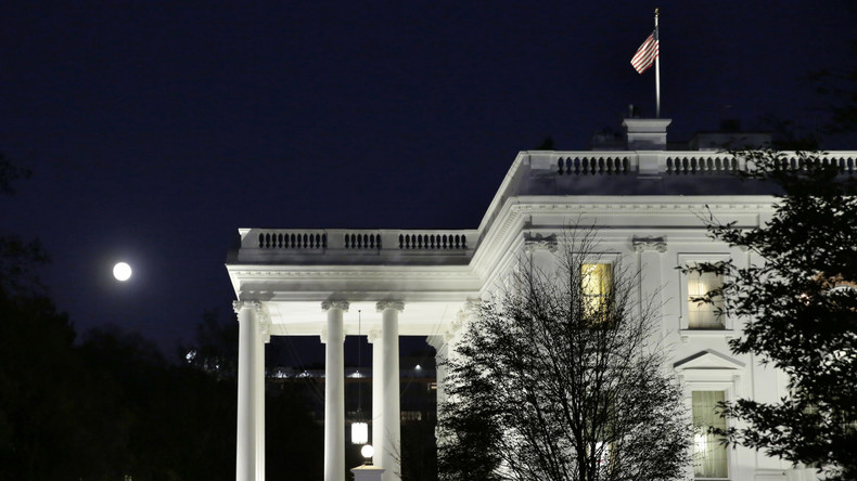 «Meurtre à la Maison Blanche» : quand un patron de presse allemand recommande l'assassinat de Trump