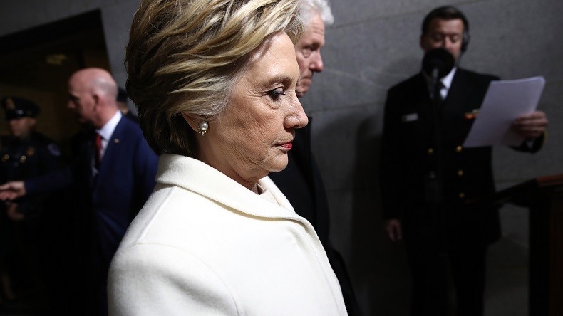 Hillary Clinton aurait reçu 800 000 votes de non-citoyens américains durant la présidentielle