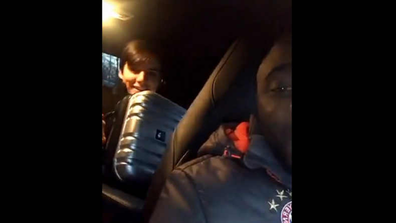 Le rappeur Gradur prend sans le savoir un jeune élu FN en stop et filme leur rencontre (VIDEO)
