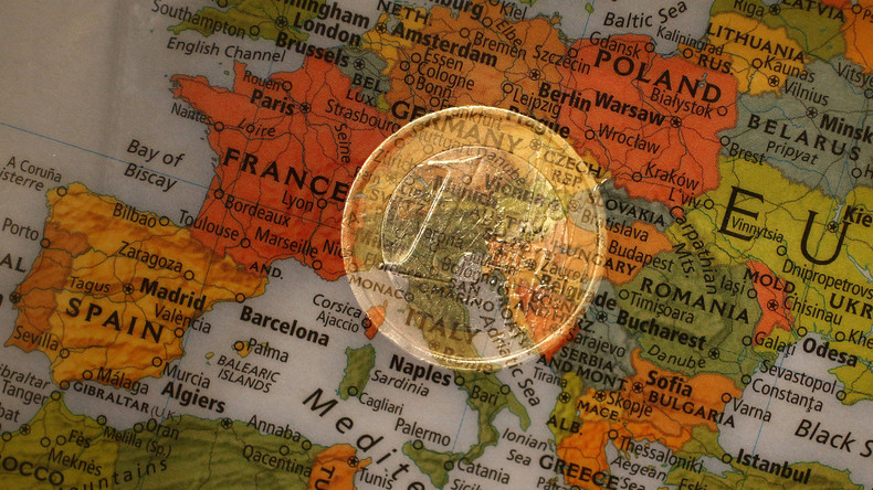 Un conseiller de Trump compare l'euro à un «Deutsche Mark dissimulé» : l'Allemagne nie