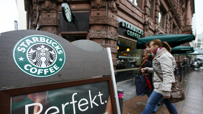 Starbucks va embaucher 10 000 réfugiés... mais refuse toujours de payer des impôts en Europe