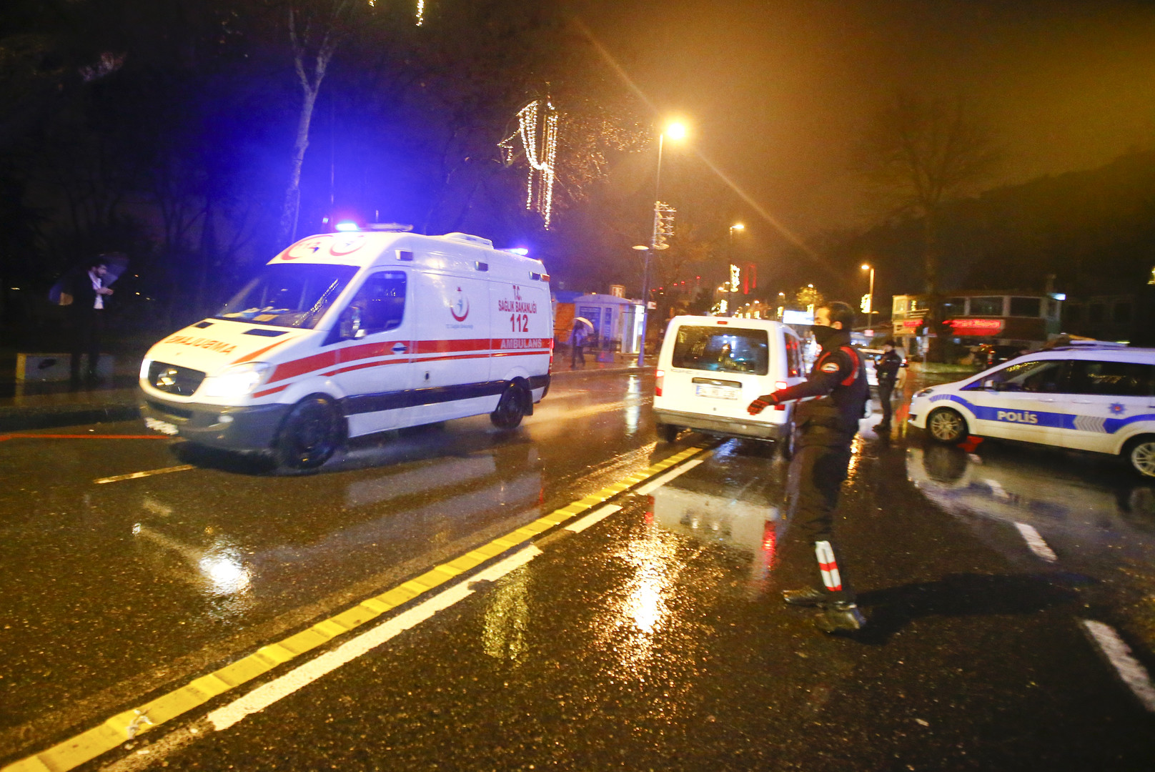 Les premières images de l’attentat d'Istanbul