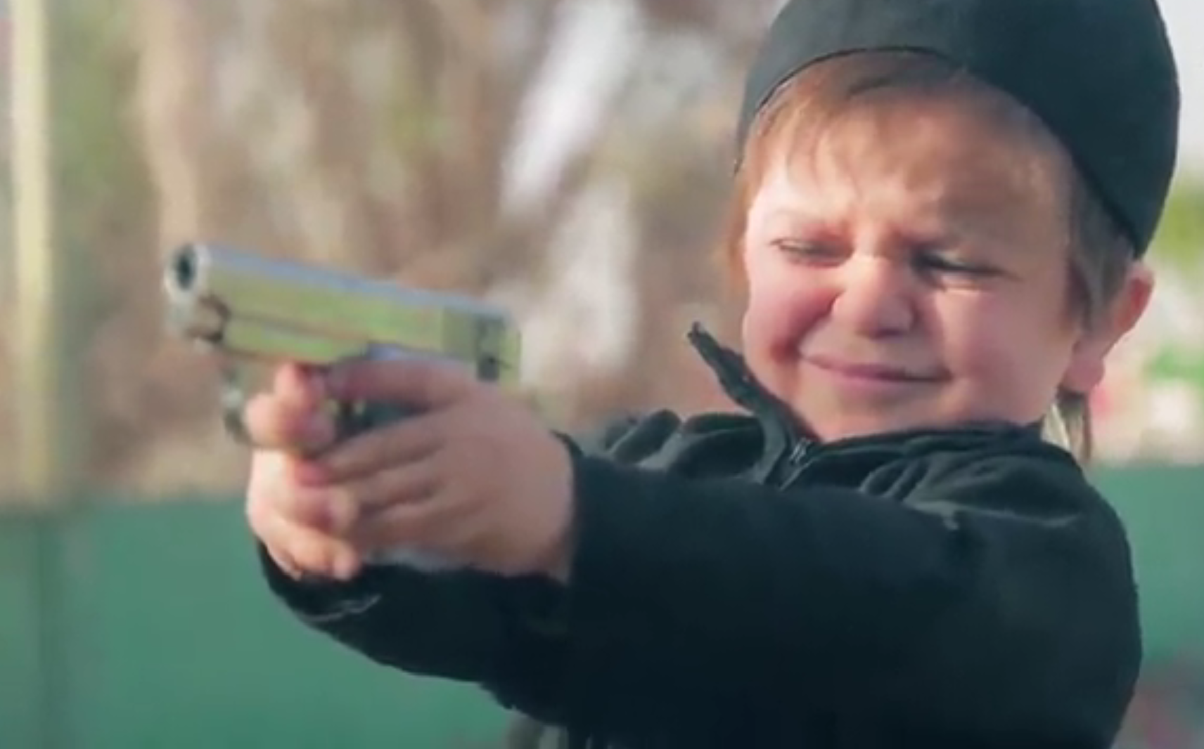 Dans une nouvelle vidéo de Daesh un enfant de deux ans tue un otage (IMAGES CHOC)