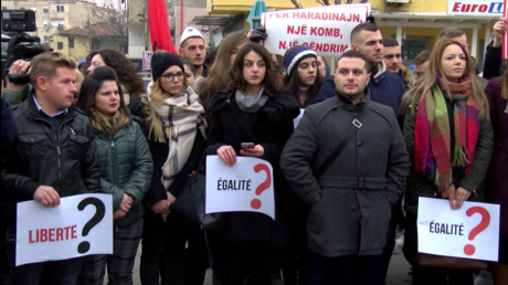Manifestation à Tirana 