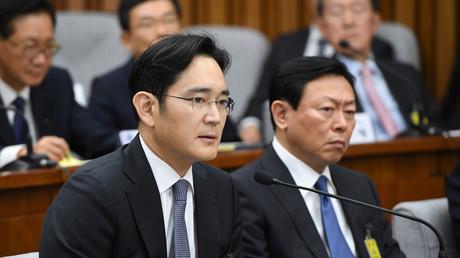 Lee Jae-Yong, lors de l'enquête parlementaire le 6 décembre sur le scandale de corruption