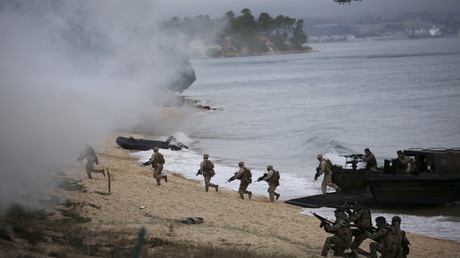Les soldats de l'OTAN participent à des exercices militaires