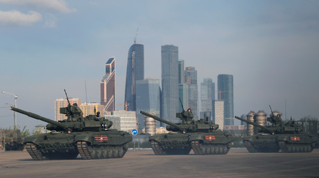Des chars russes T-90 lors d'une répétition de la Parade de la Victoire