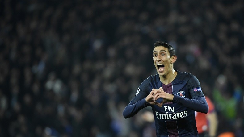 David contre Goliath : Paris écrase le FC Barcelone 4-0 et réjouit Twitter