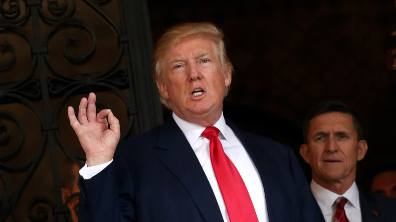 «Aucun sens» : Trump rejette les accusations des médias sur les liens entre ses proches et la Russie