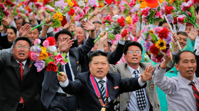 La Corée du Nord lance des feux d’artifice en l’honneur de son «grand leader» Kim Jong-il