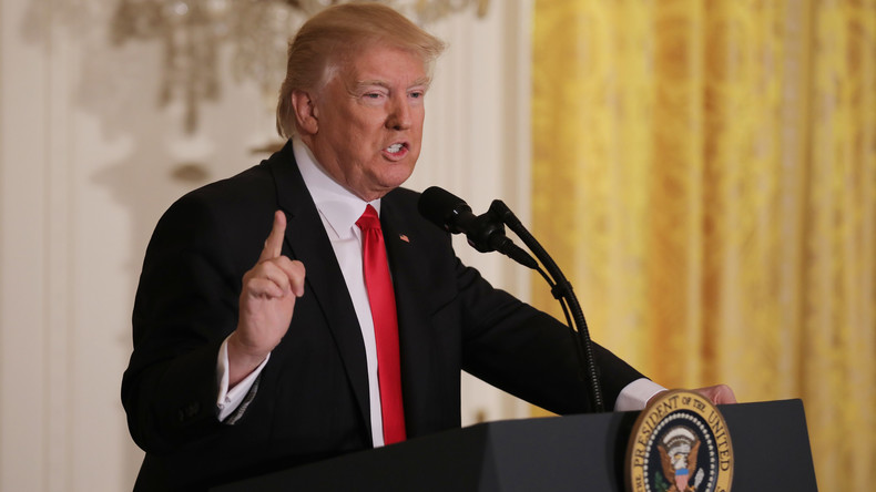Donald Trump traite plusieurs médias «d'ennemis des Américains»