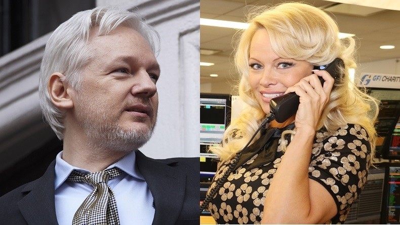 Pamela Anderson vient-elle d'officialiser son couple avec le fondateur de WikiLeaks Julian Assange ?