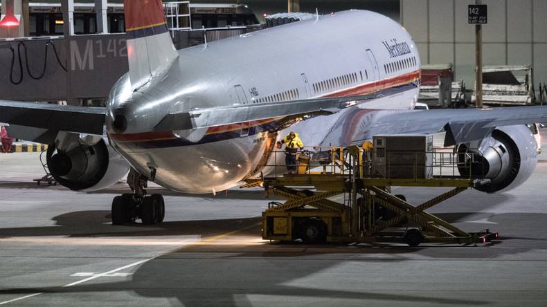 En pleine campagne d'expulsion des migrants, l'Allemagne envoie des avions à moitié vides