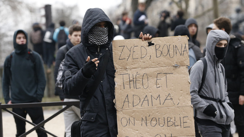 #BlocusPourThéo : une directrice de lycée blessée, le ministre de l’Education condamne la violence