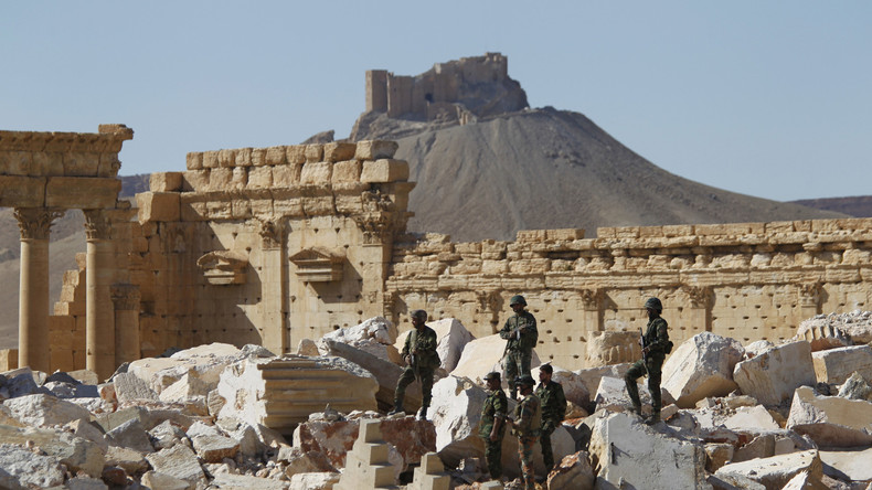 Reportage exclusif de RT à Palmyre, à nouveau libérée par l’armée syrienne des mains de Daesh
