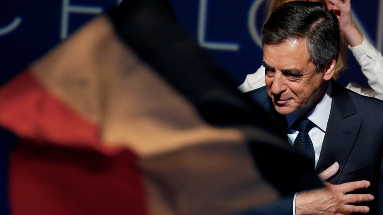 François Fillon a les statuts des Républicains de son côté... ainsi que l'argent de la primaire