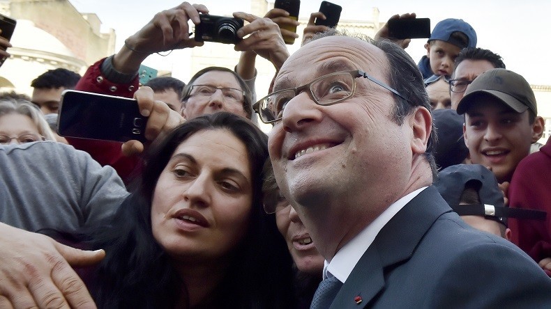 «Paris est la banlieue de Saint-Denis» : en déplacement, François Hollande d’humeur blagueuse