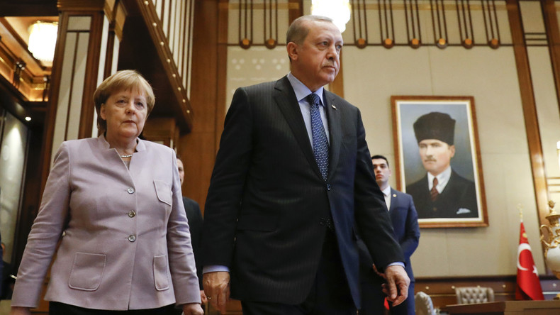 Erdogan : «Madame Merkel, vous soutenez les terroristes»