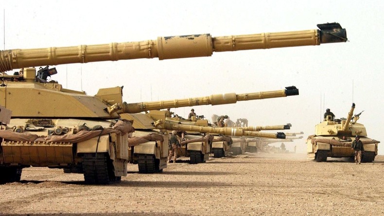 L’OTAN déploie des armes lourdes britanniques et françaises en Estonie