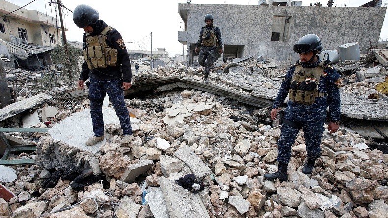 De violentes frappes aériennes à Mossoul auraient fait 200 morts, dont de nombreux civils