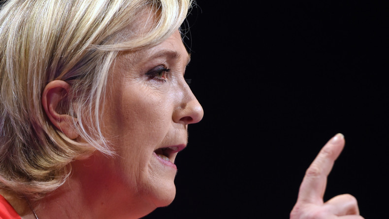 Marine Le Pen demande aux autorités de mettre un terme aux mises sur écoute