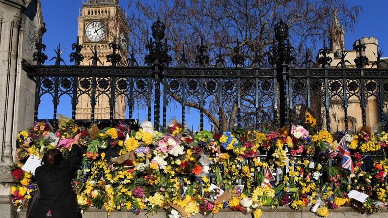 Le terroriste de Westminster aurait été mêlé à un projet d'attentat contre une base militaire