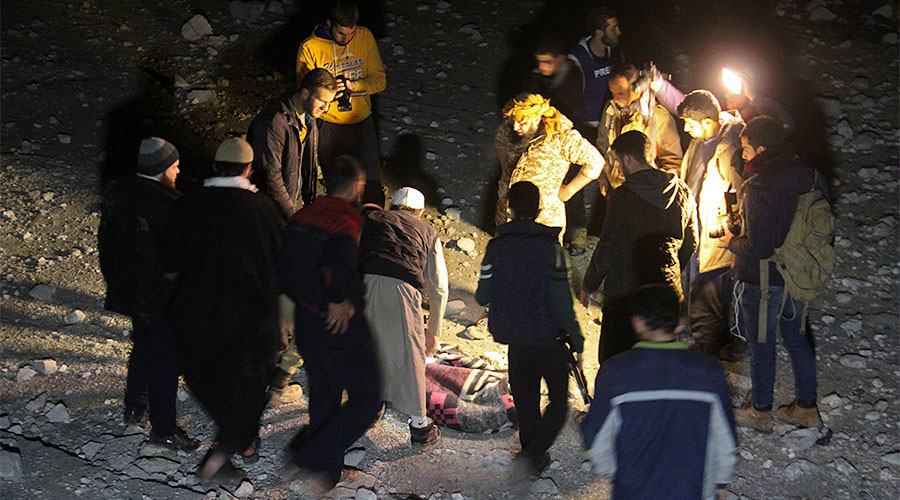 «Crime de guerre» ? Washington reconnaît une frappe meurtrière sur une mosquée syrienne