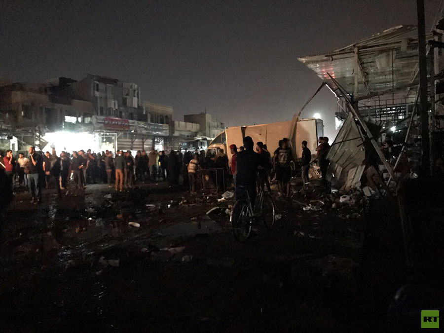 Explosion d'une voiture piégée à Bagdad : 23 morts et des dizaines de blessés (IMAGES)