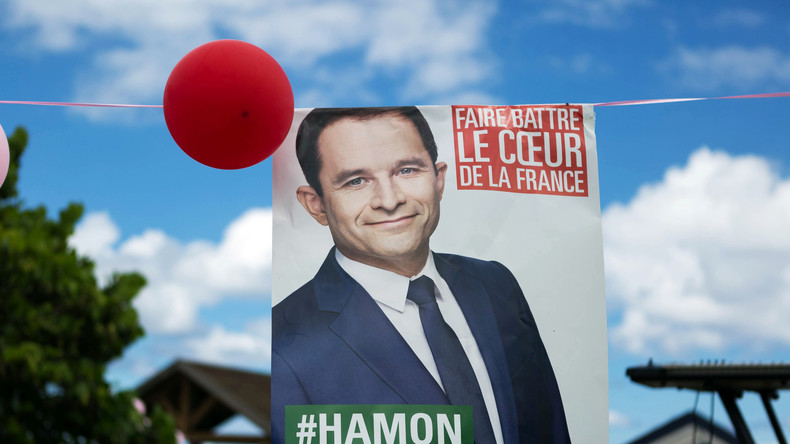 Combien gagneriez-vous avec le revenu universel ? Benoît Hamon lance un simulateur en ligne