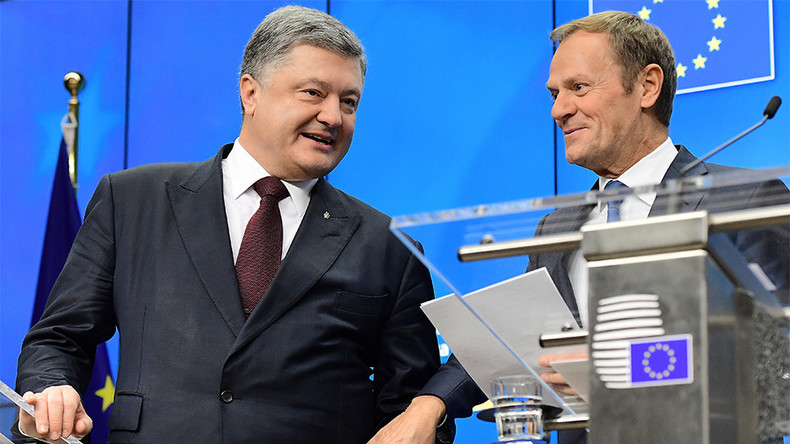 Le Parlement européen dispense les Ukrainiens de visa, le site de demande de passeport saute